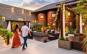 Villa Vinicolla Hospedagem Conceito, junto à Vinícola Casa Postal